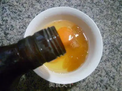 Make Paprika egg fried blue step 3