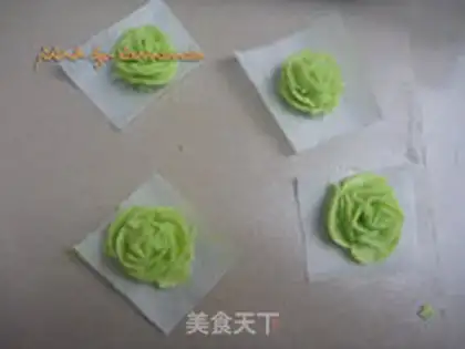Make Cake with cream cream step 22