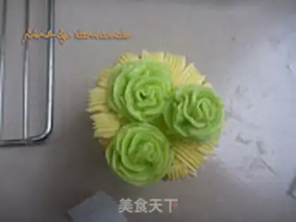 Make Cake with cream cream step 23