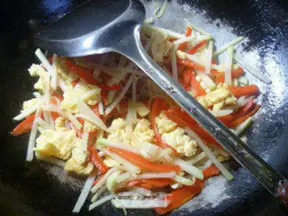 Make Paprika egg fried blue step 9