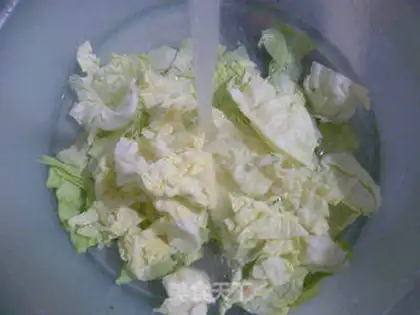 Make Shrimp and cabbage step 1