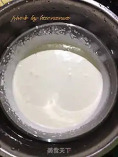 Make A flower cake step 4