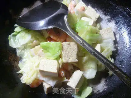 Make Shrimp and cabbage step 8