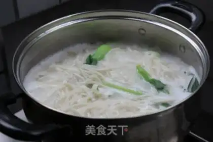 Make Red beef noodles step 9