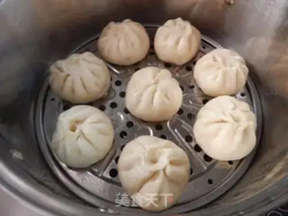 Make Kyoyo onion meat bun step 14