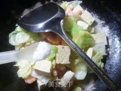 Make Shrimp and cabbage step 10