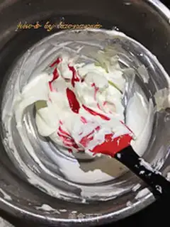 Make A flower cake step 8