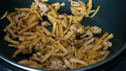 Make Spasced apricot mushroom step 4