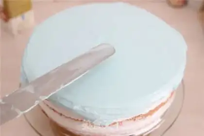 Make Double birthday cake step 12