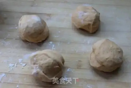 Make Carrot bean buns step 4