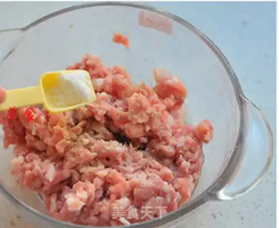 Make Lambballs for radish step 2