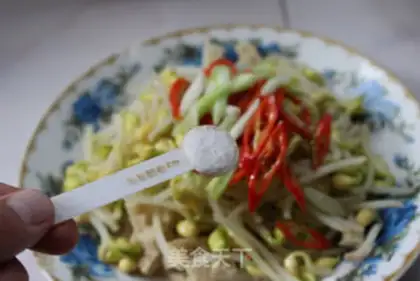 Make Roasted bean sprouts step 6