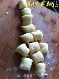 Make Grape bread step 5