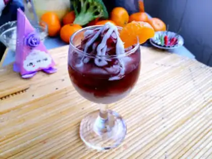 Make Blueberry taco-head step 9