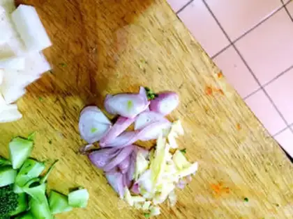 Make Potatoheads have soup step 8