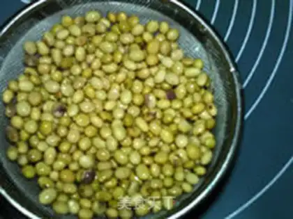 Make Lily apple soy step 1
