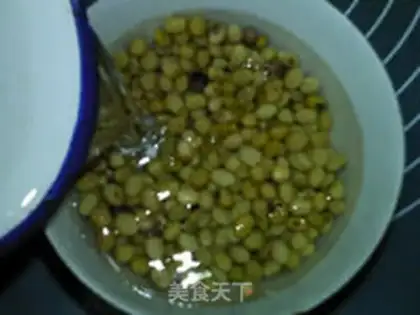 Make Lily apple soy step 2