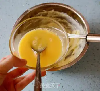 Make Italian pretzel step 3