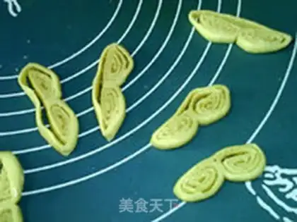 Make Butterfly step 7