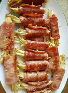 Make Bacon pins and mushrooms step 7