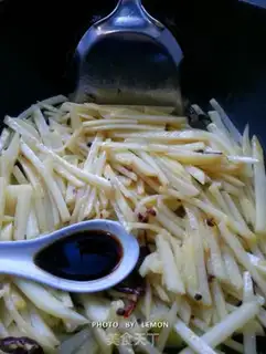 Make Spicy potatoes step 5
