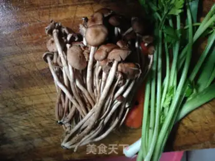 Make Pumpkin mushrooms step 0