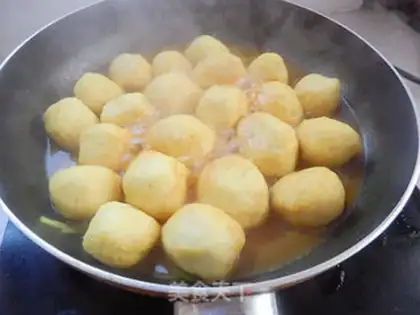 Make Curry fishballs step 8