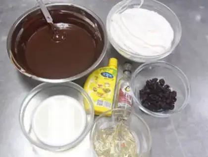 Make Chocolate cranberry cake step 0