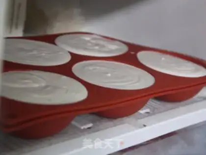 Make Chocolate cranberry cake step 5