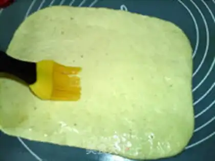 Make Soybean roll step 9