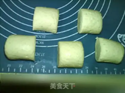 Make Soybean roll step 11