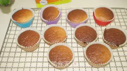 Make Cranberry sponge cake step 12