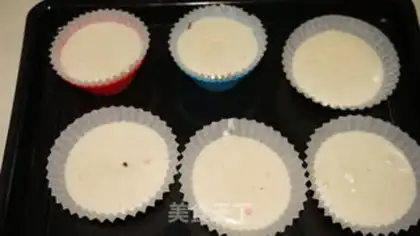 Make Cranberry sponge cake step 13