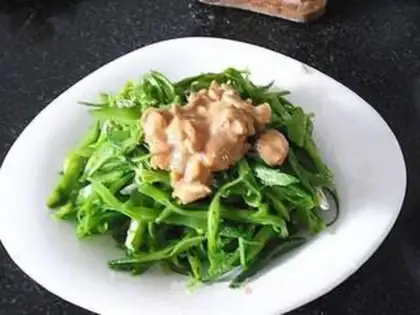 Make Sesame sauce with lentils step 6