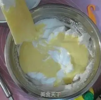 Make Barbie doll cake step 10