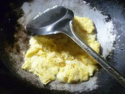 Make Precious mushroom fried eggs step 5