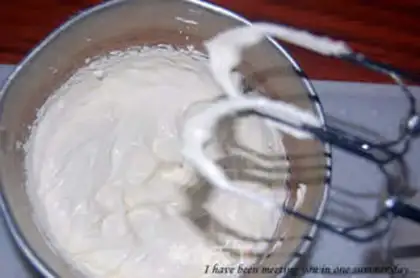 Make Chestnut butter twirl cake step 2