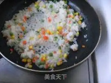 Make Shrimp rice step 3