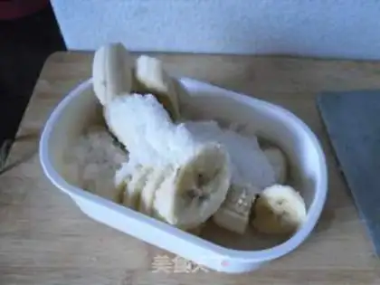 Make Banana ice cream step 1