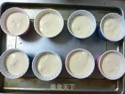 Make Christmas candy cake step 11