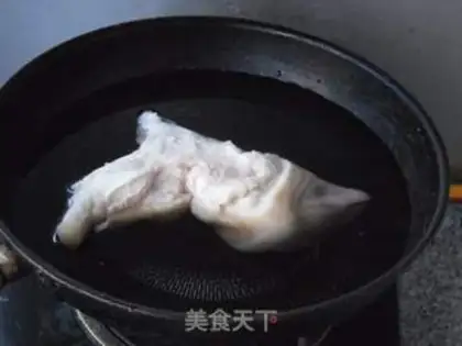 Make Cow hoof radish step 1