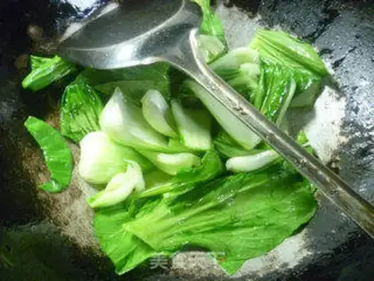 Make Mushrooms and greens step 3