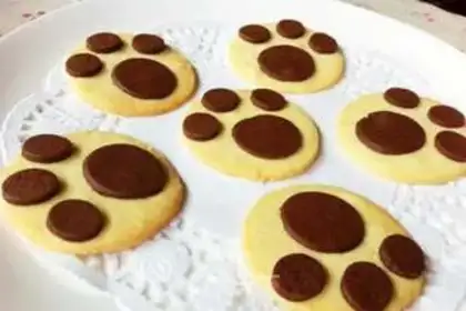 Make Cat claw cookies step 11