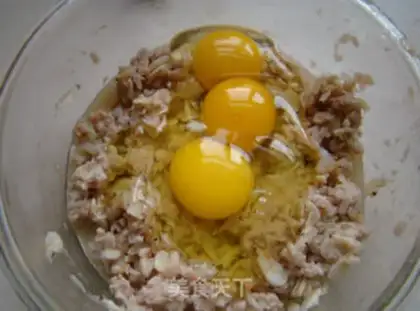 Make West Lake Fried Egg step 3