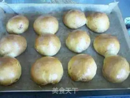 Make Butter pine buns step 13