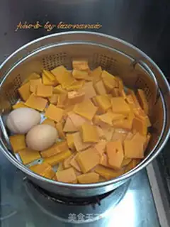 Make Pumpkin cream soup step 1