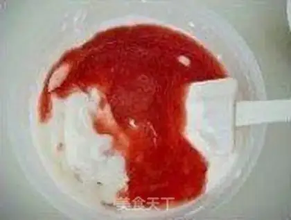Make Butter strawberry cake step 5