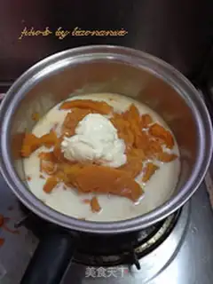 Make Pumpkin cream soup step 2