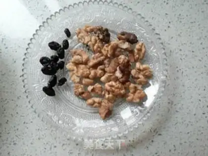 Make Double-fruit nut pound cake step 1