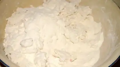 Make Butter strawberry cake step 9